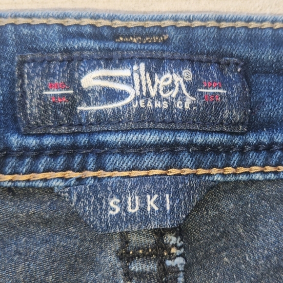 Silver Suki Style Jeans. - Picture 3 of 9